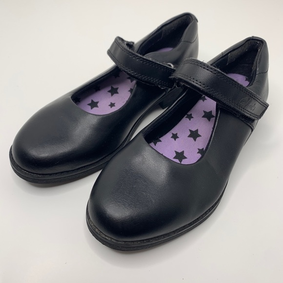 clarks girls shoes size 3